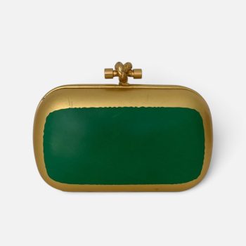 Knot Clutch